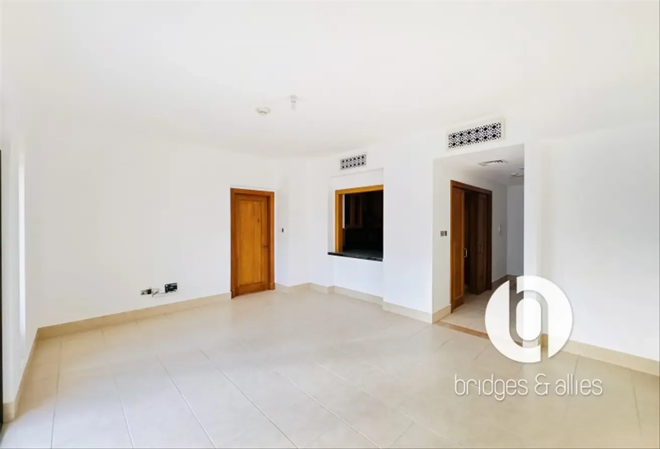 LARGE 1 BED | BURJ KHALIFA AND BLVD VIEW | VACANT