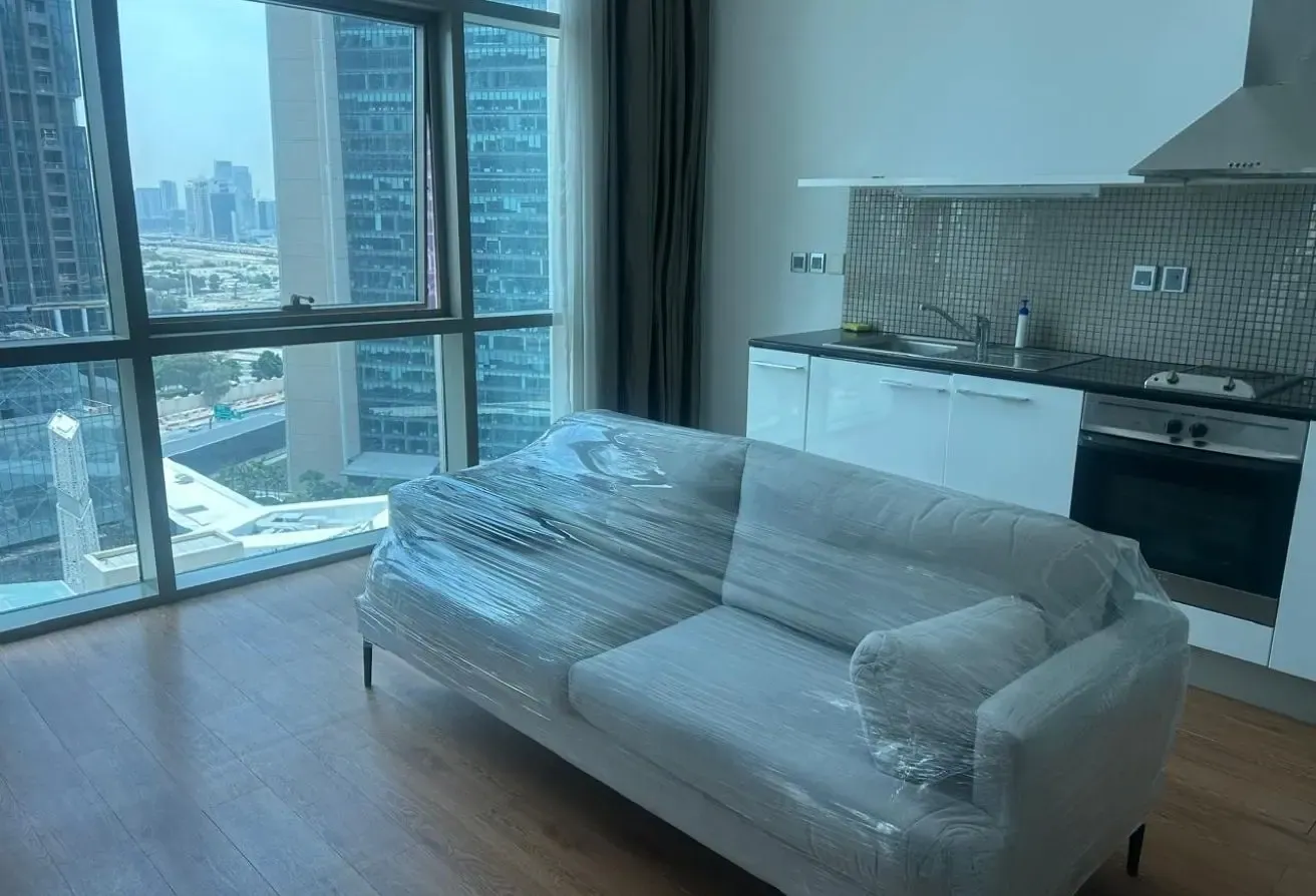 Refurbished/ New Furniture/Corner/Opp Metro/DIFC