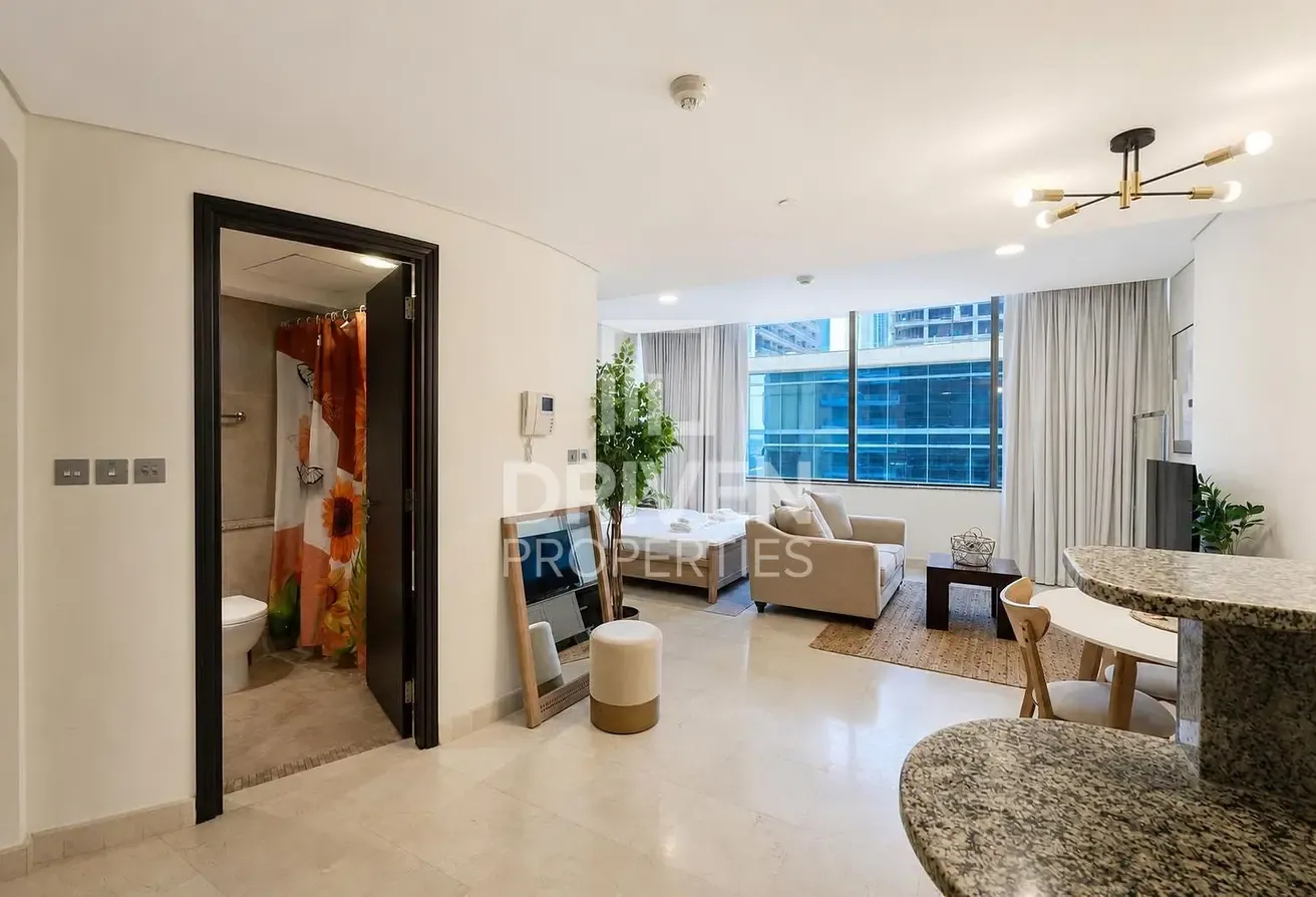 Fully Furnished | Vacant | High Floor