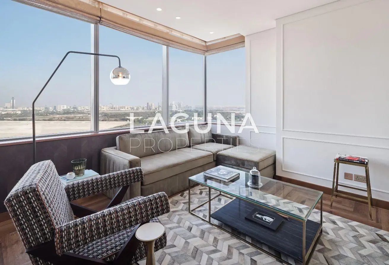 Sky High Luxury | Jaw-Dropping Views