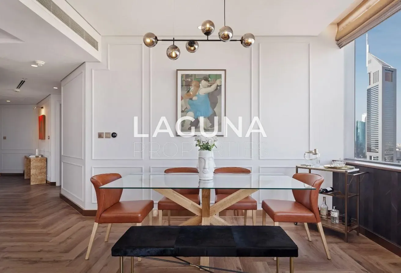 Sky High Luxury | Jaw-Dropping Views