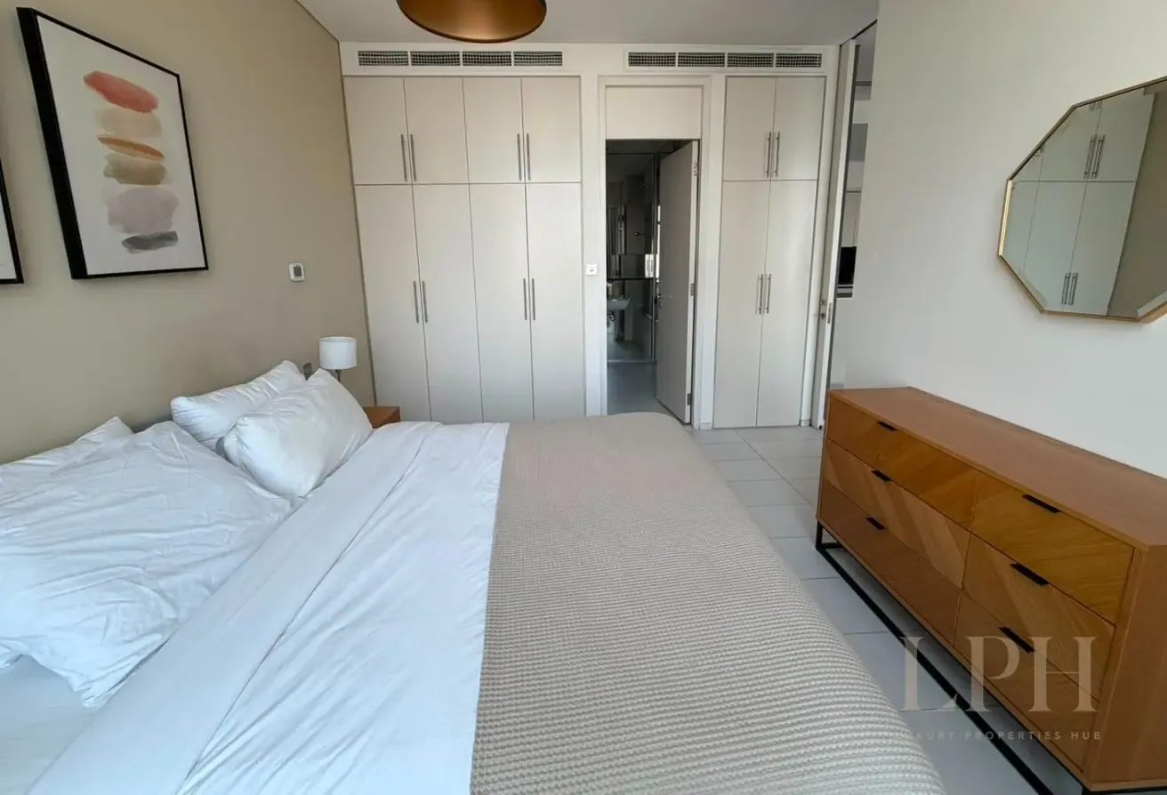 FULLY FURNISHED | VACANT | BEST VALUE PRICE