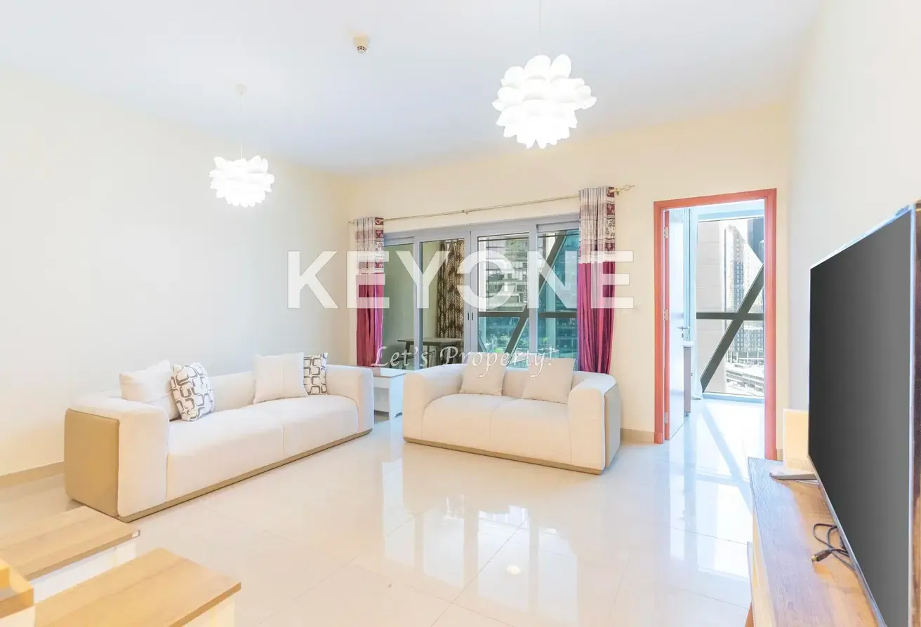 Spacious Furnished 1BR | Vacant | Near to Metro