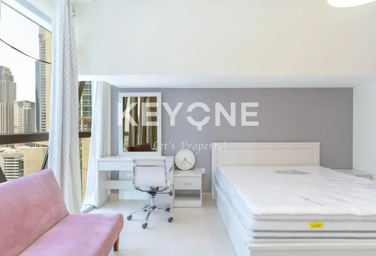 Spacious Furnished 1BR | Vacant | Near to Metro