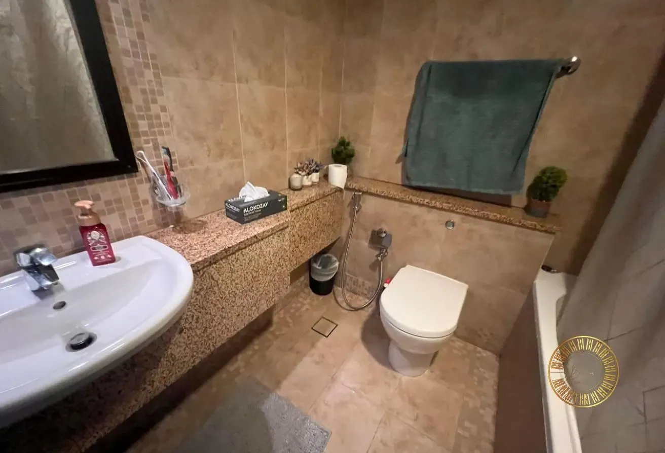 STUDIO - FULL DIFC VIEW - FURNISHED- HIGHER FLOOR