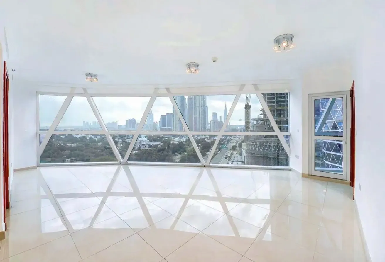 Modern Upgraded Kitchen | Zabeel View | Low Floor