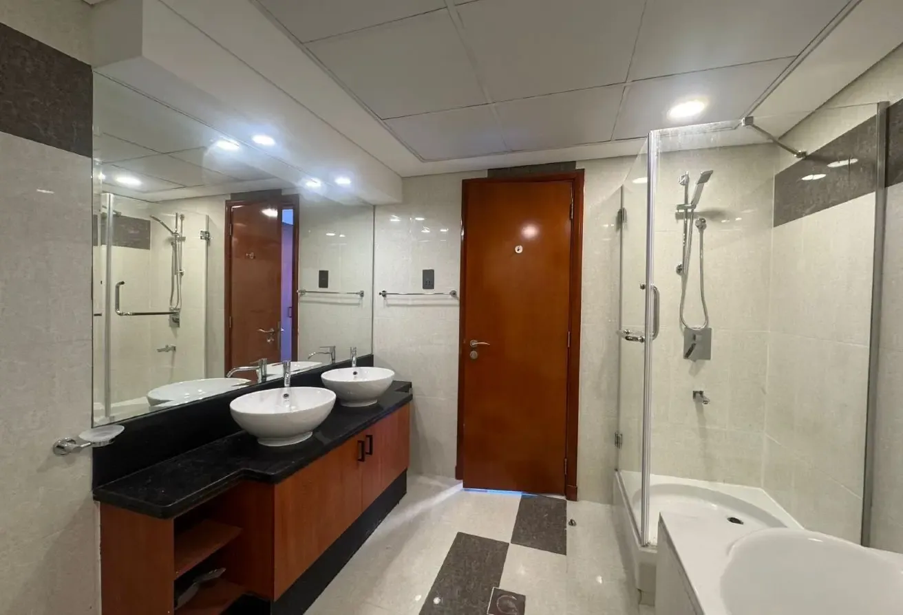 Modern Upgraded Kitchen | Zabeel View | Low Floor