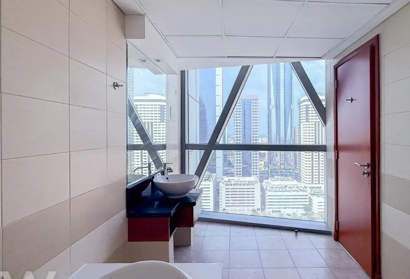 2 BR with maid Apartment  Zabeel View in DIFC