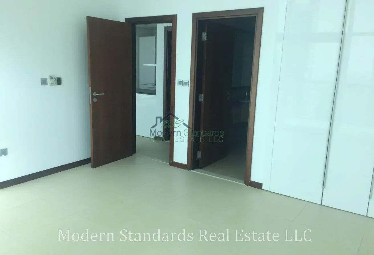 Premium Building | Above 30th Floor | Near Metro