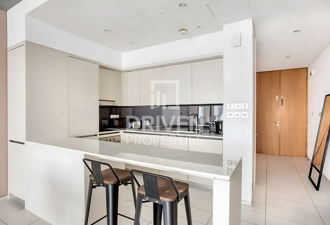 Furnished with Clear Burj View | High floor