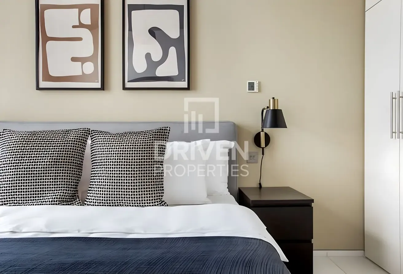 Furnished with Clear Burj View | High floor