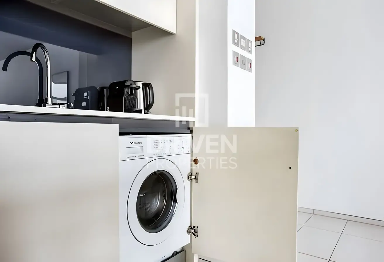 Furnished with Clear Burj View | High floor