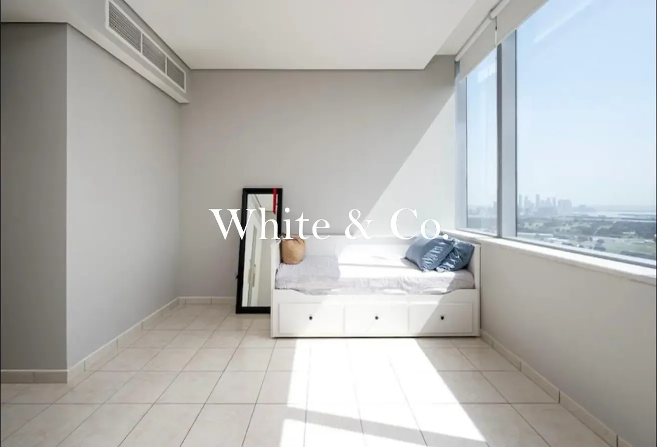 UPGRADED | FULLY FURNISHED | LARGE 2 BED