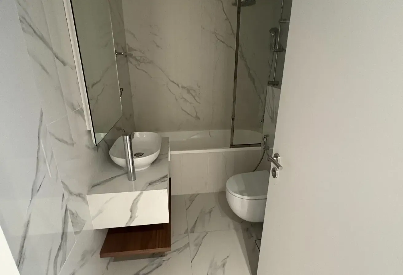 BESTZABEEL VIEW DIFC UPGRADED 2 BEDROOMS