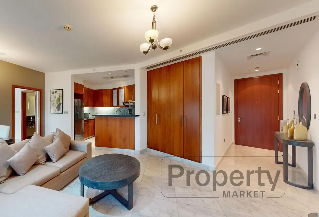 12 Payments Option | Upgraded | Well Furnished
