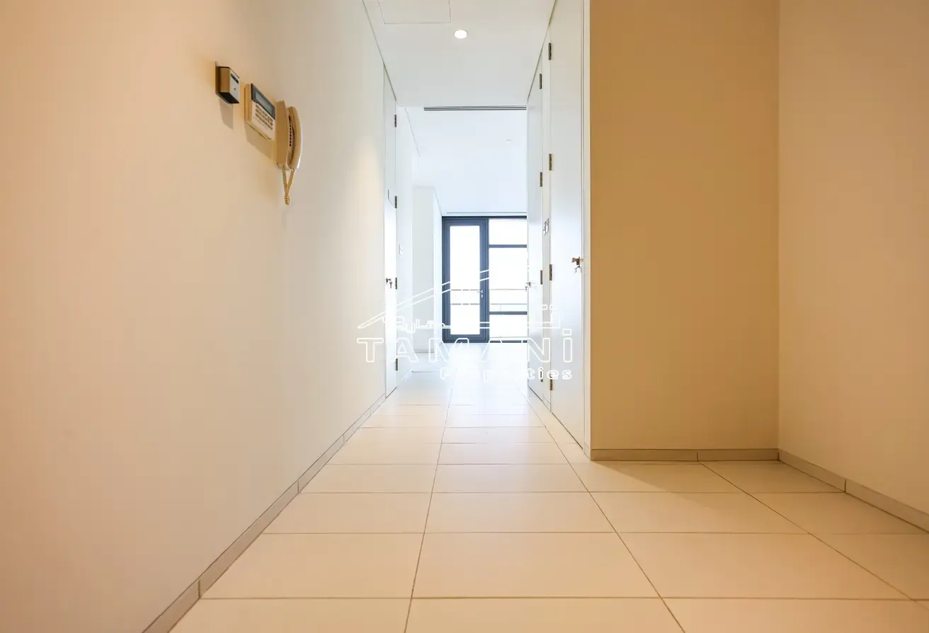 Spacious 2 Bedroom I High Floor I 2 Balconies