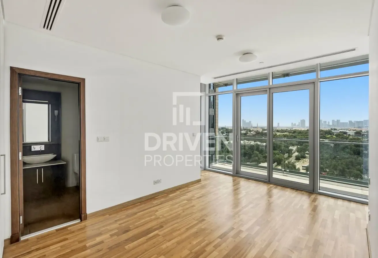 Desirable Apt | Burj View | Prestigious Location