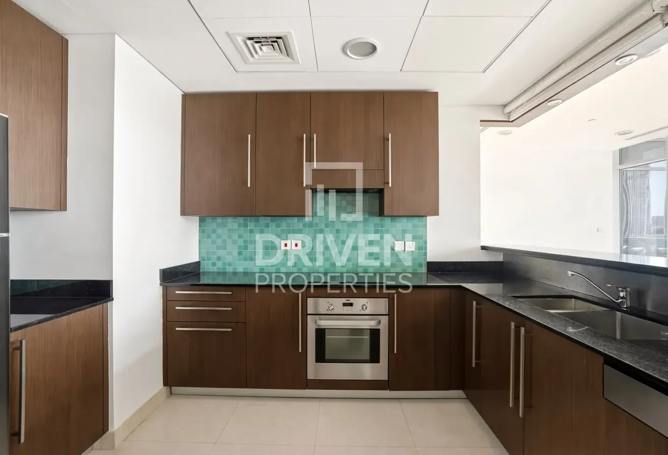 Desirable Apt | Burj View | Prestigious Location
