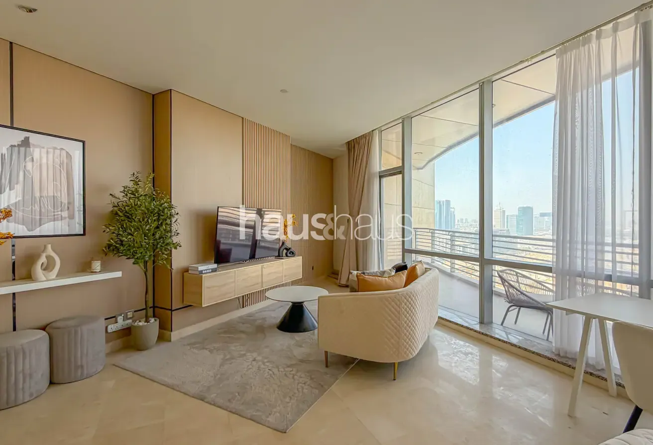 Large Layout | Balcony | Upgraded