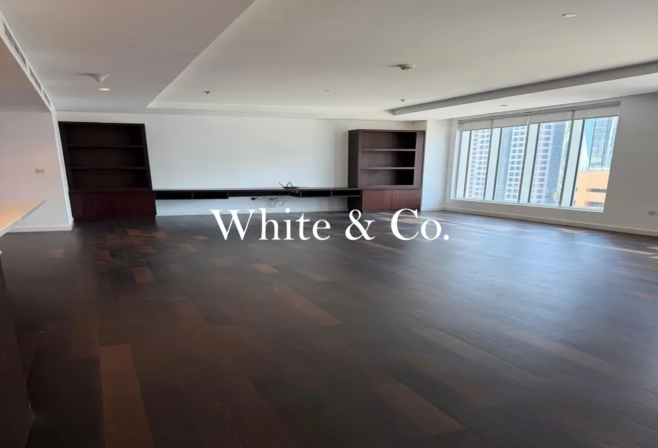 Large Layout | 1 Bedroom | Unfurnished