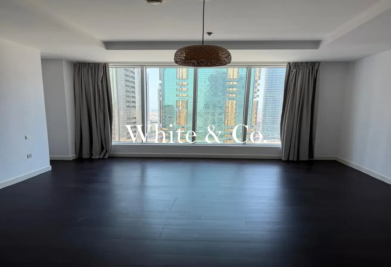 Large Layout | 1 Bedroom | Unfurnished