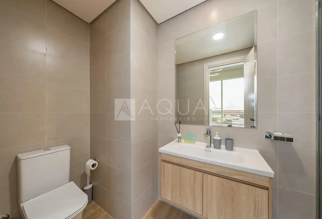 Big Living Area I Vacant | Fully Furnished