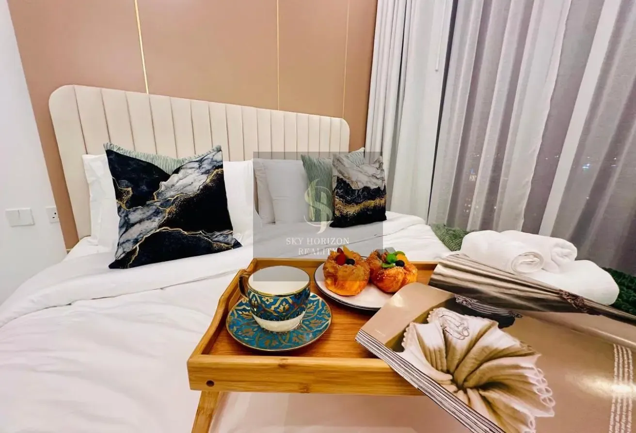 1BR | Fully Furnished | Full Amenities View |