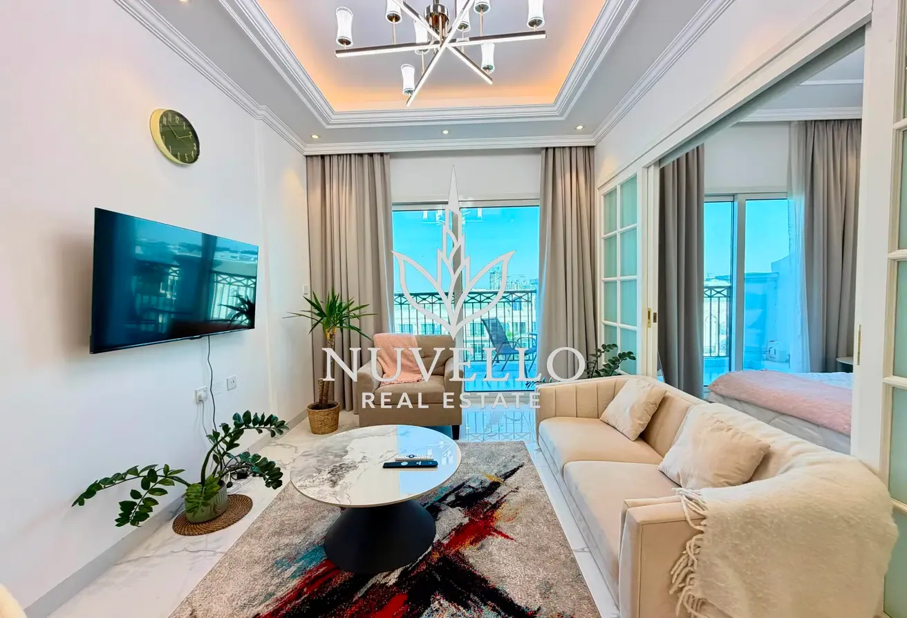 POOL VIEW | FURNISHED | 6-12 CHEQUES