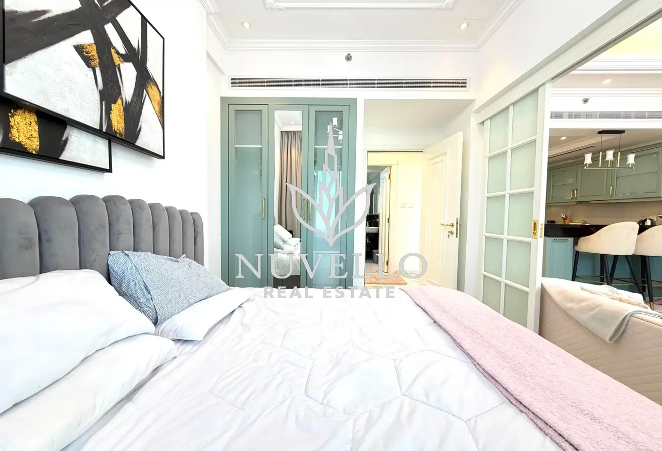 POOL VIEW | FURNISHED | 6-12 CHEQUES