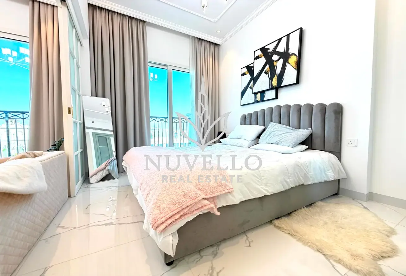 POOL VIEW | FURNISHED | 6-12 CHEQUES