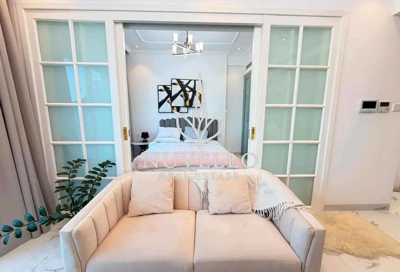 POOL VIEW | FURNISHED | 6-12 CHEQUES