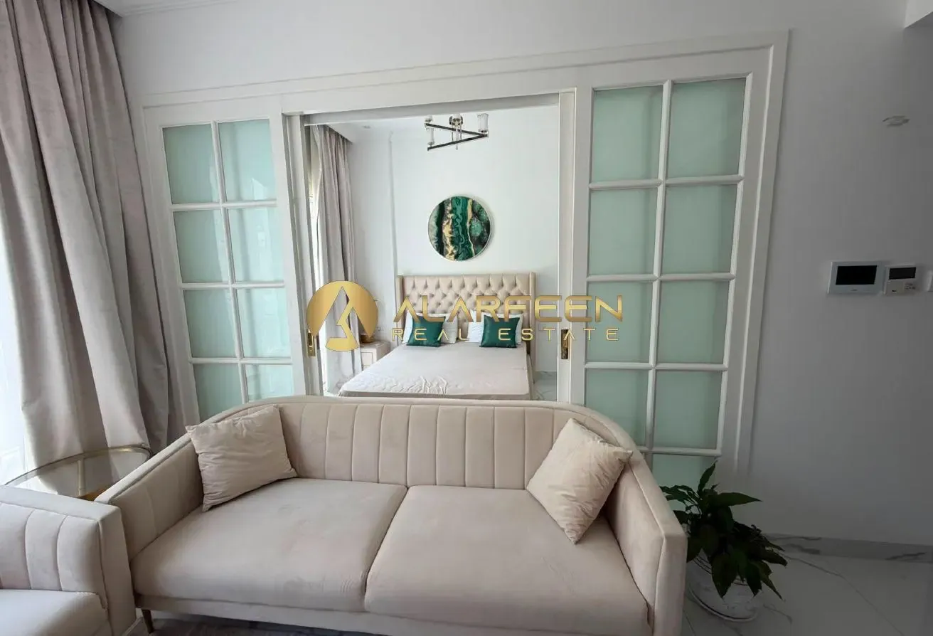 Furnished 1 BR | Beautiful View | Prime Address