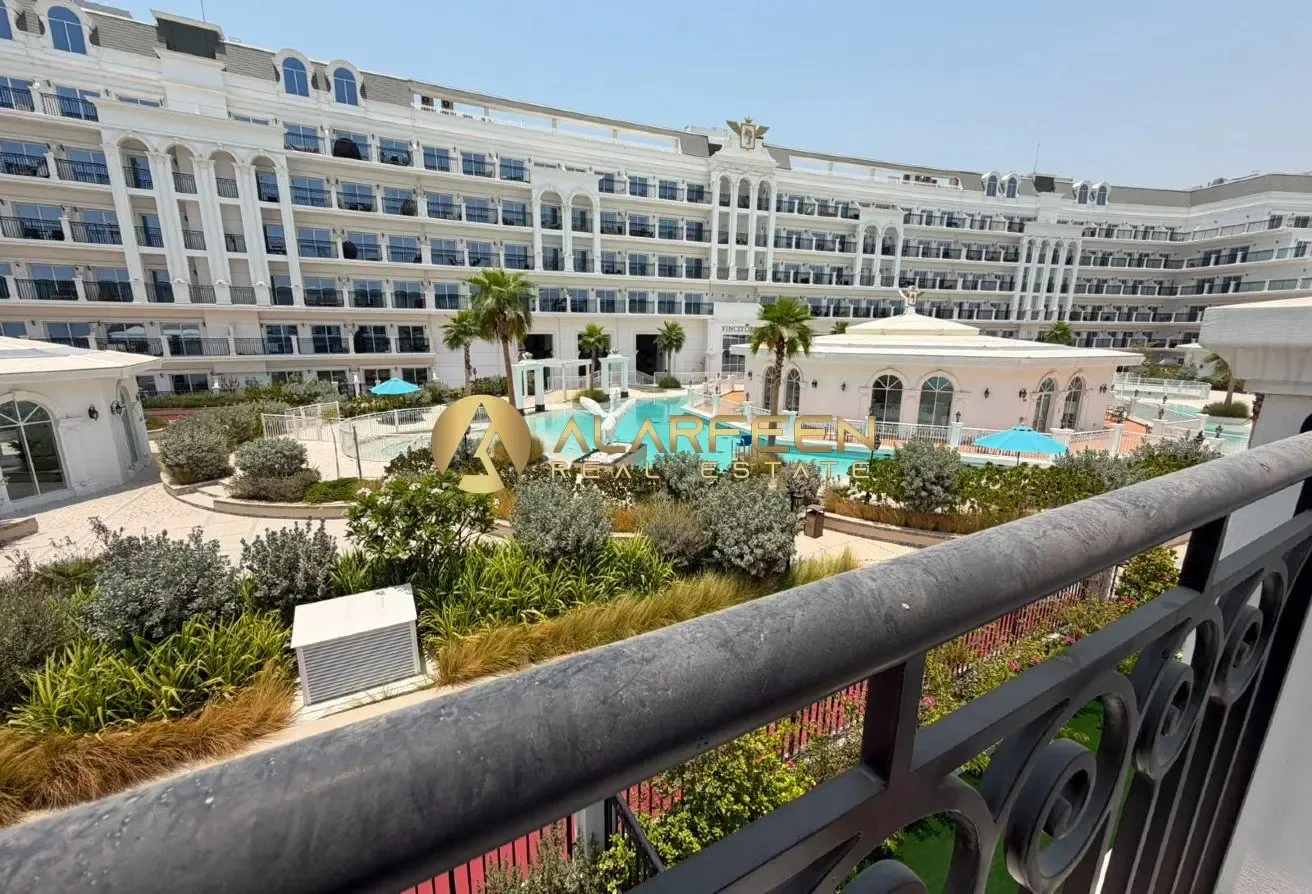 Furnished 1 BR | Beautiful View | Prime Address