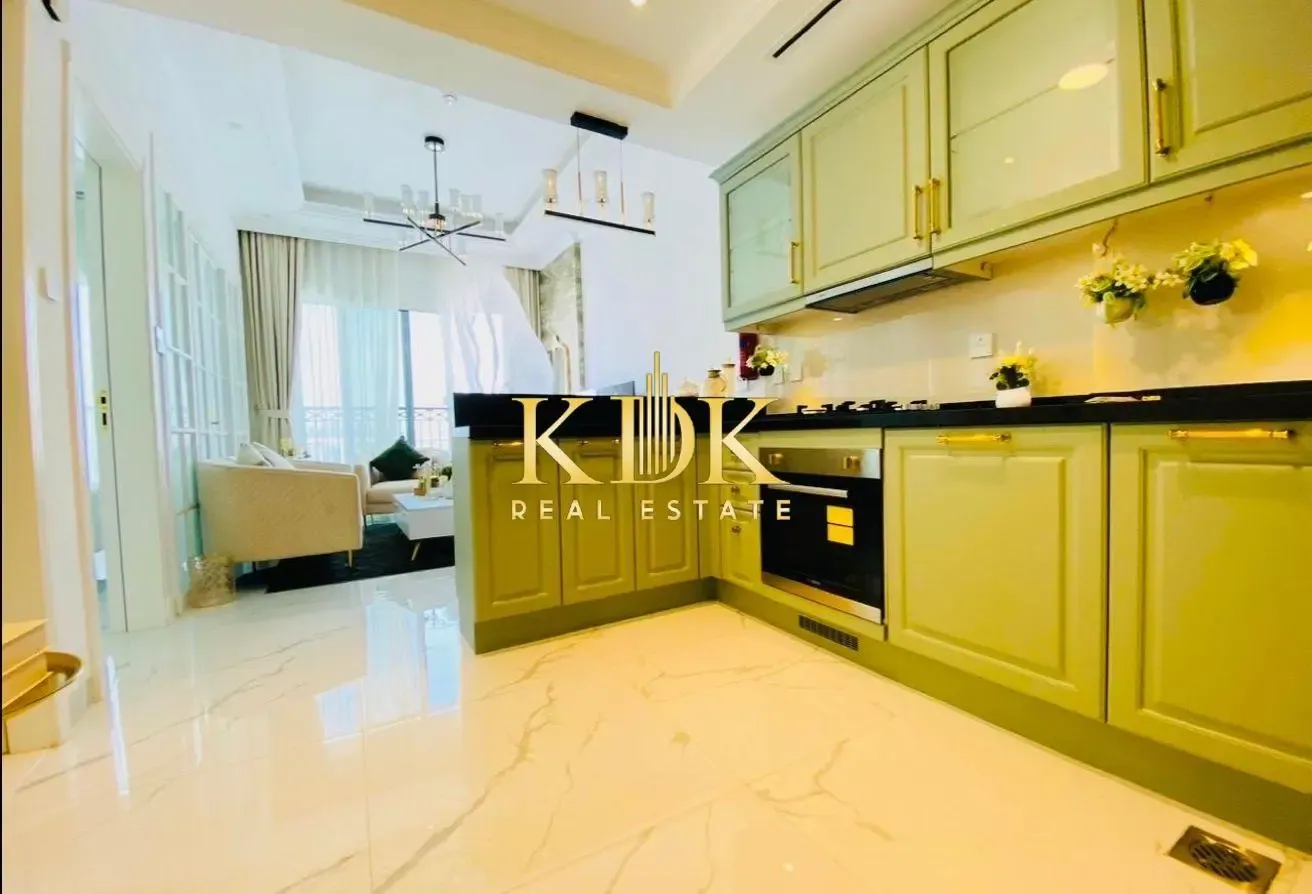 Fully Furnished 1 BR | Pool View | Modern Living