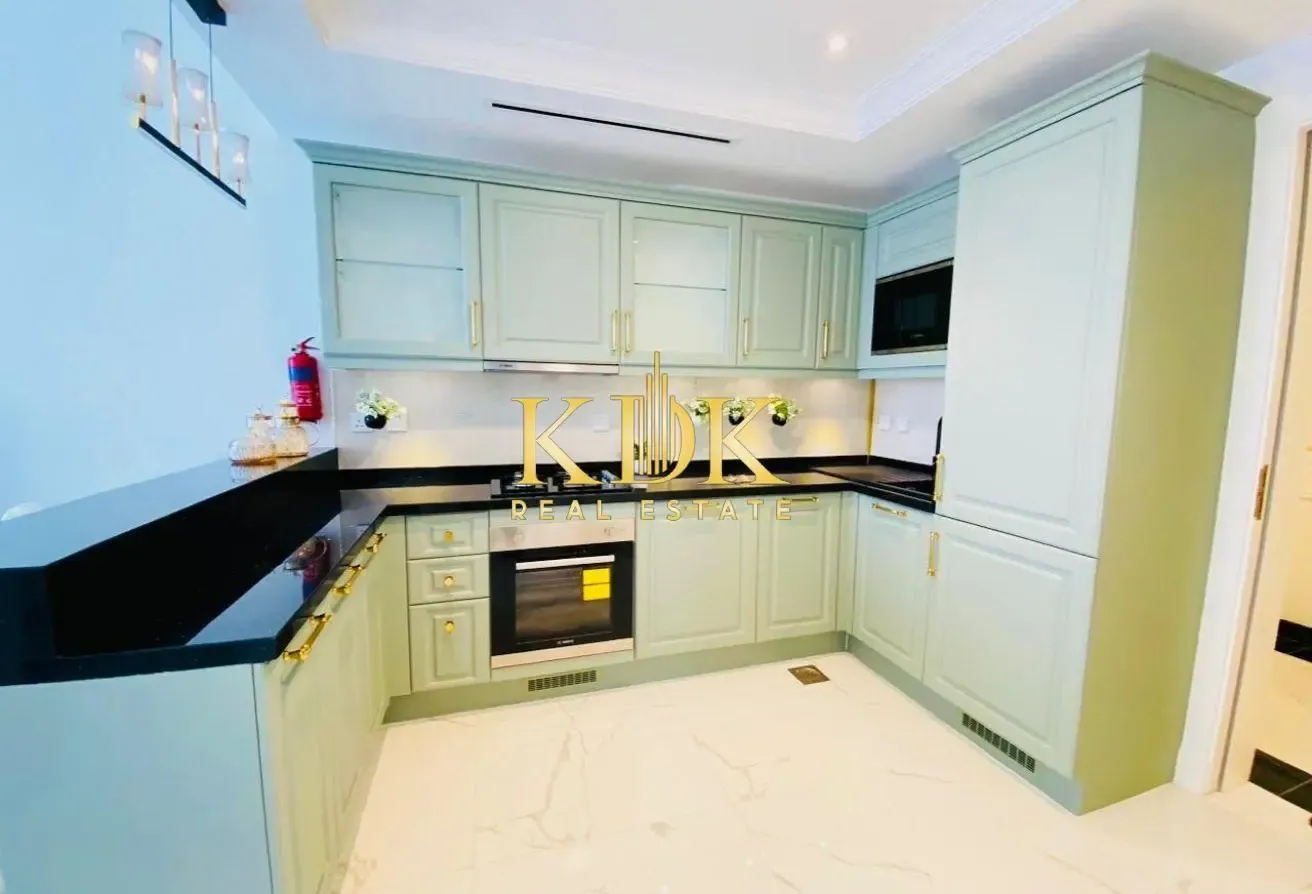Fully Furnished 1 BR | Pool View | Modern Living