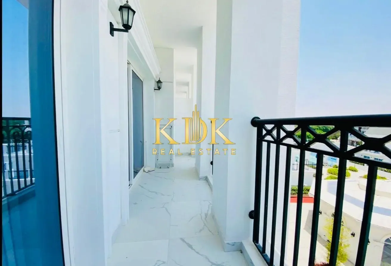 Fully Furnished 1 BR | Pool View | Modern Living