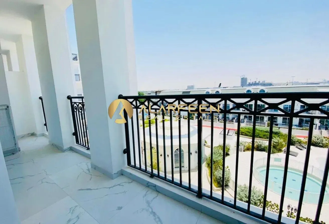Modern 1 BR | Chiller Free | Beautiful Pool View