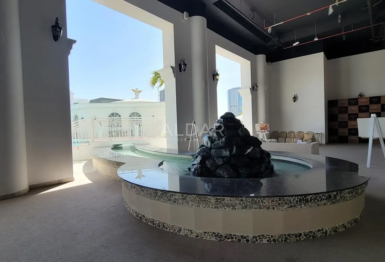 Pool View | Fully Furnished | Open Kitchen