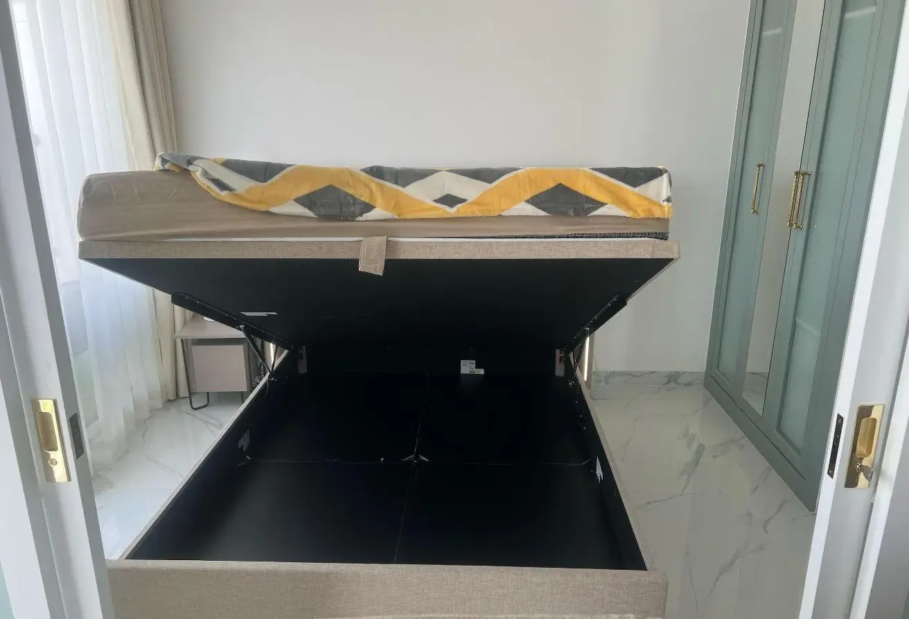 Furnished | Ready To Move | Prime Location |