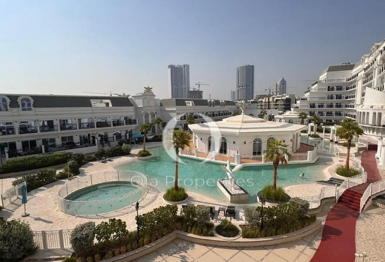 Modern 1BR Apartment | Fully Furnished | Vincitore