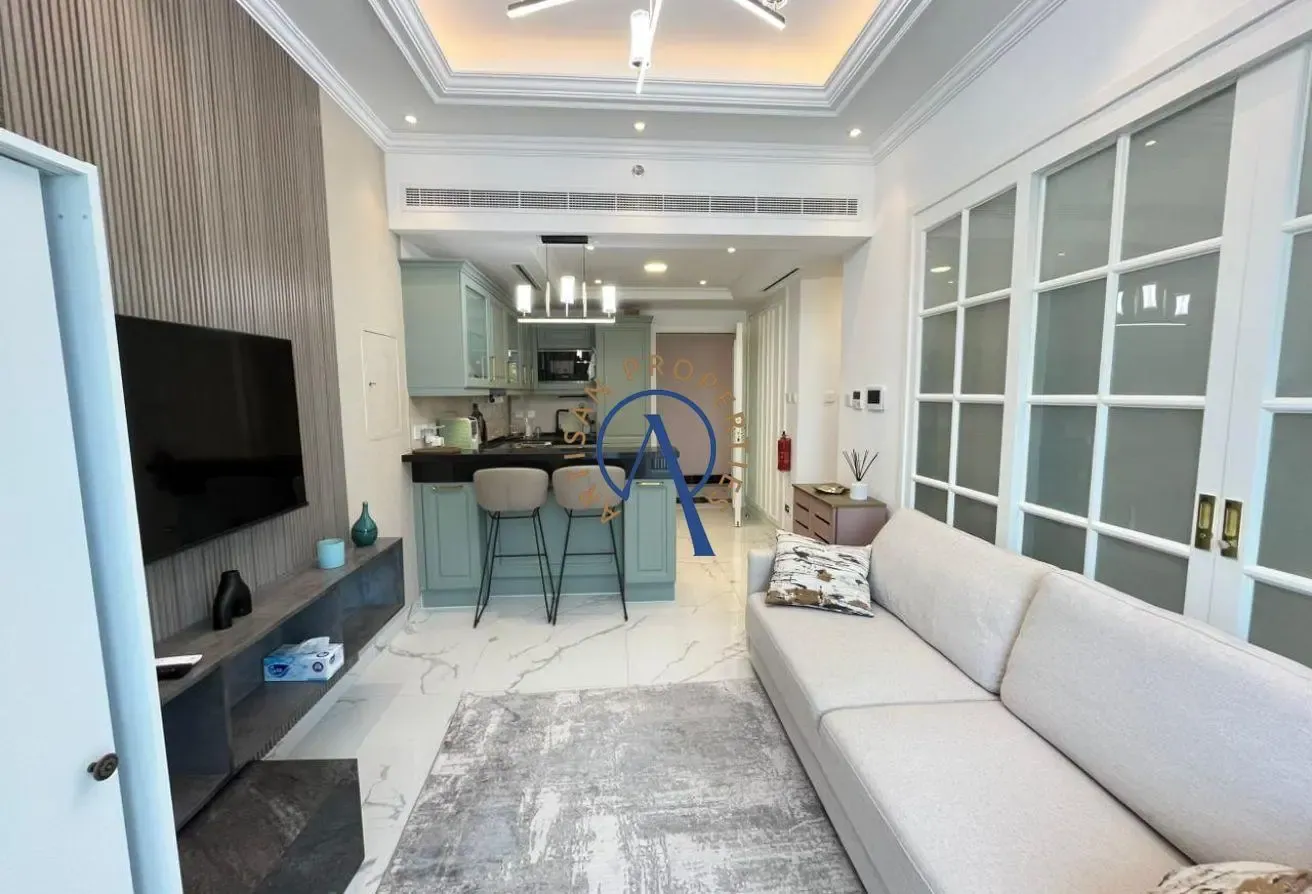 FULLY FURNISHED | HIGH FLOOR | VACANT