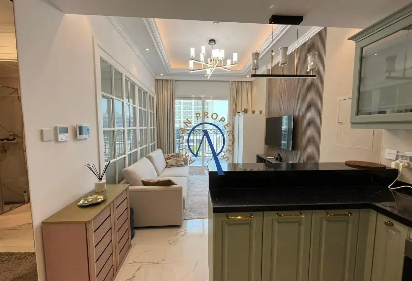 FULLY FURNISHED | HIGH FLOOR | VACANT