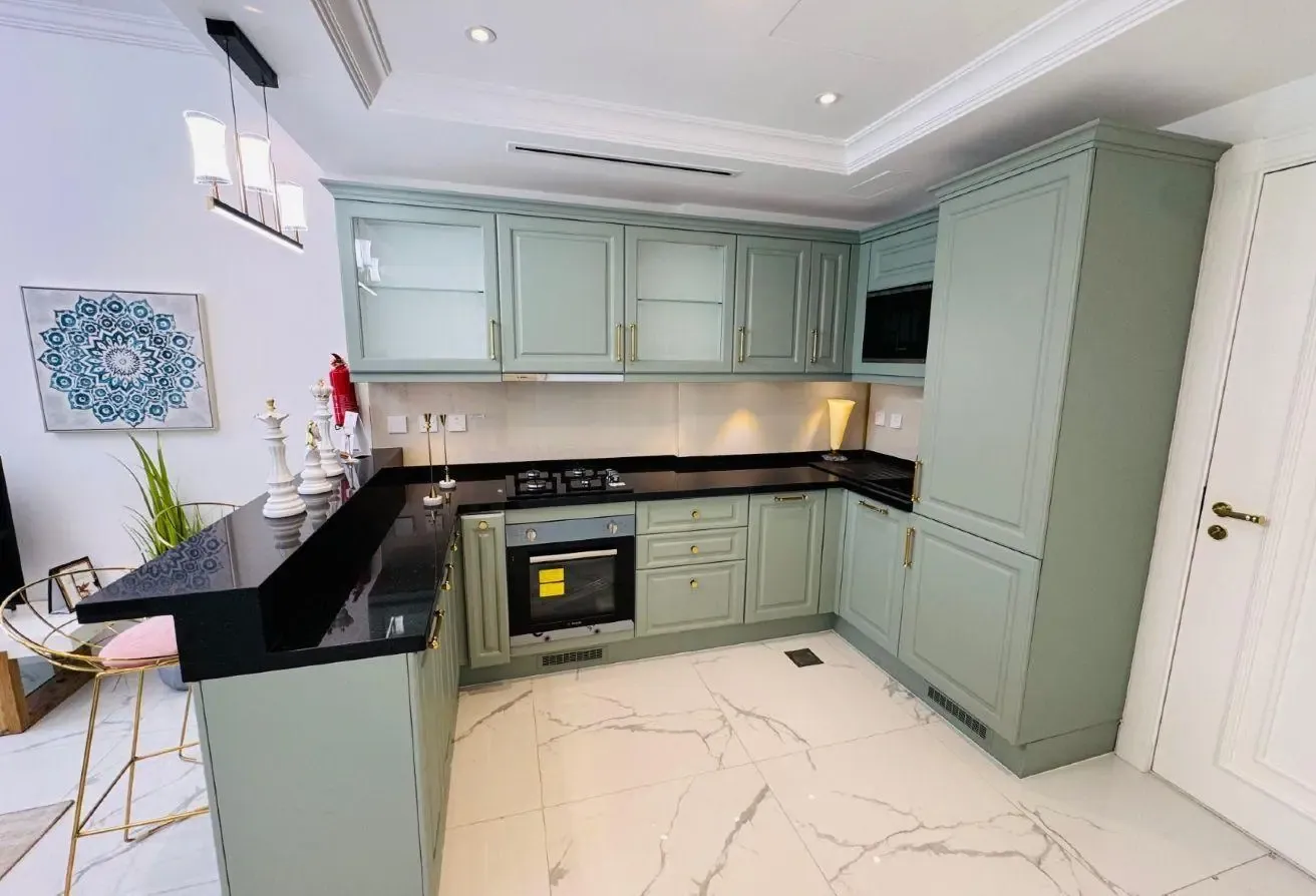 Fully Furnished 1 Bedroom | Garden Access