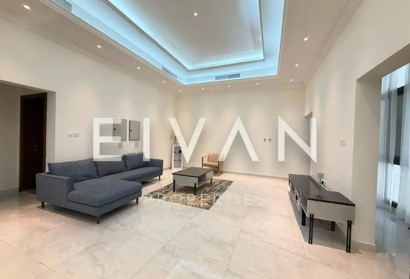 Spacious Villa | | Private Garden & Maid’s Room