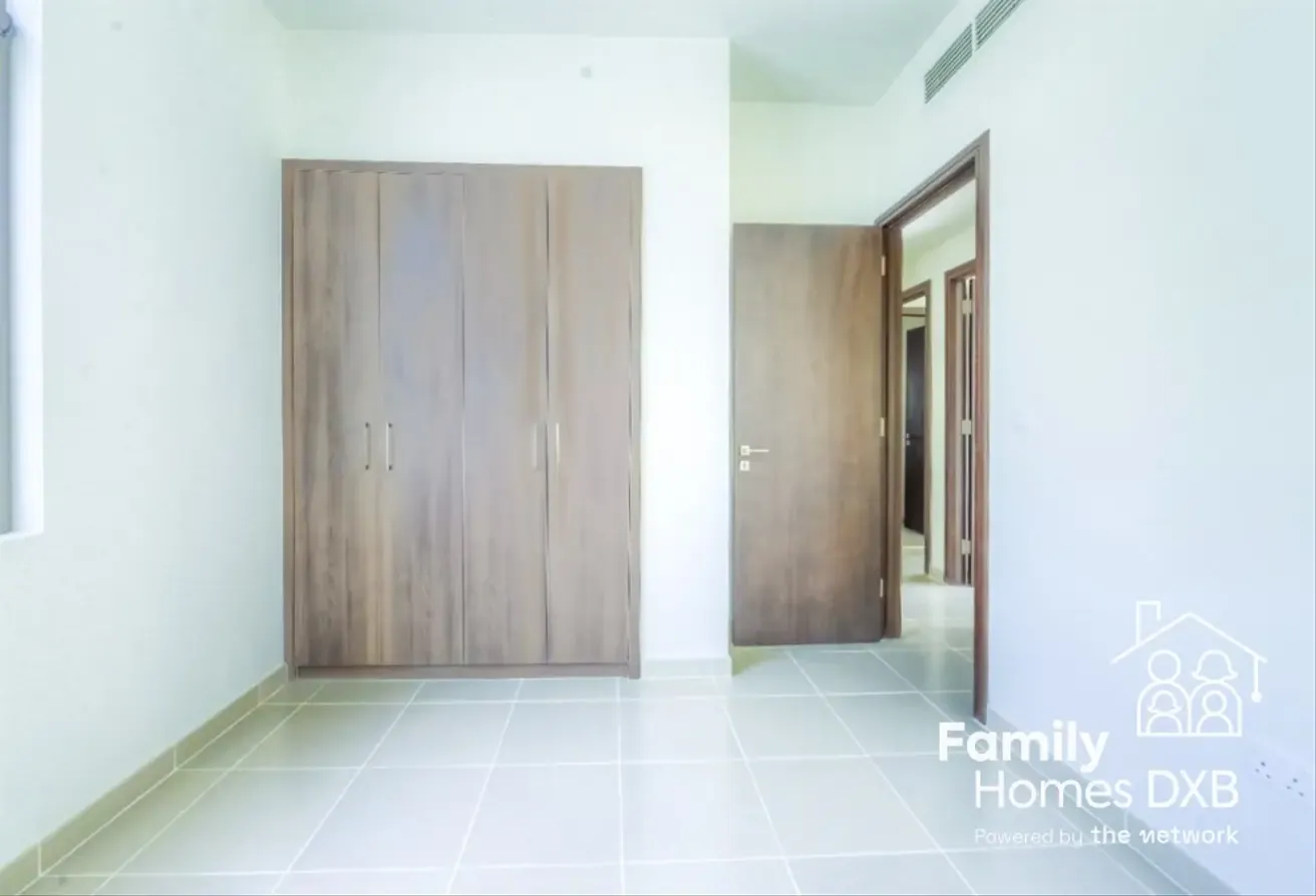 Vacant Now | Easy to View | Great Location