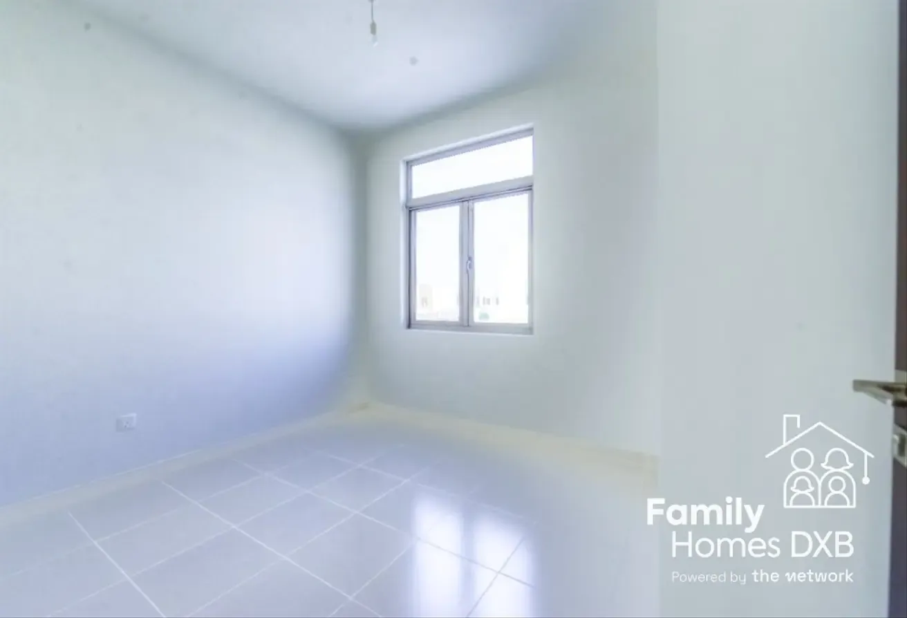 Vacant Now | Easy to View | Great Location