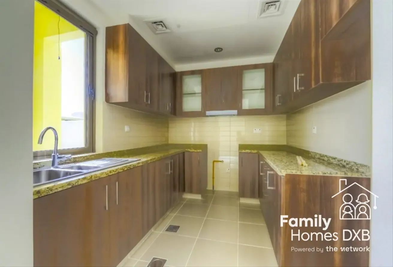 Vacant Now | Easy to View | Great Location