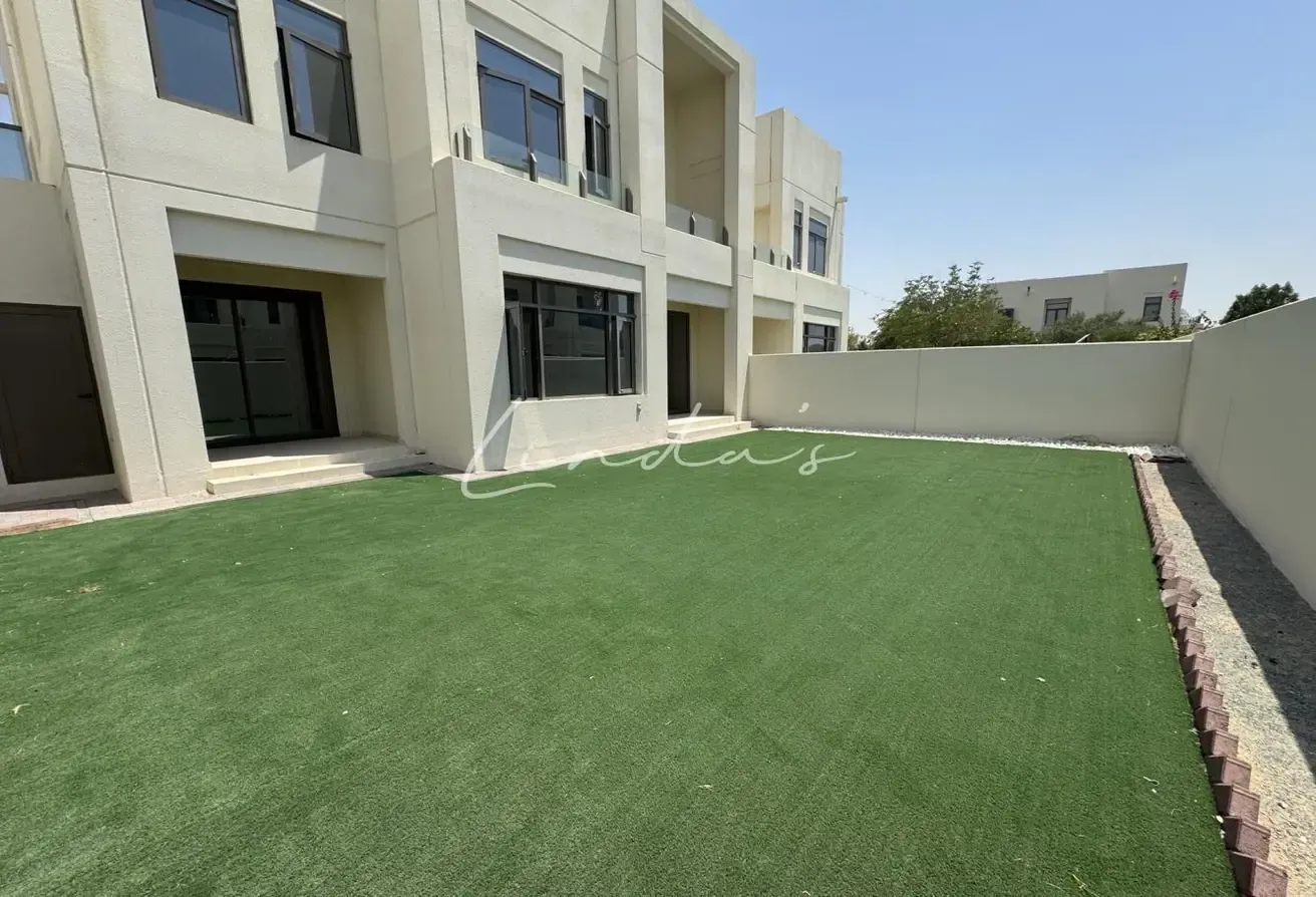 Large Layout | Spacious Garden | Vacant Now