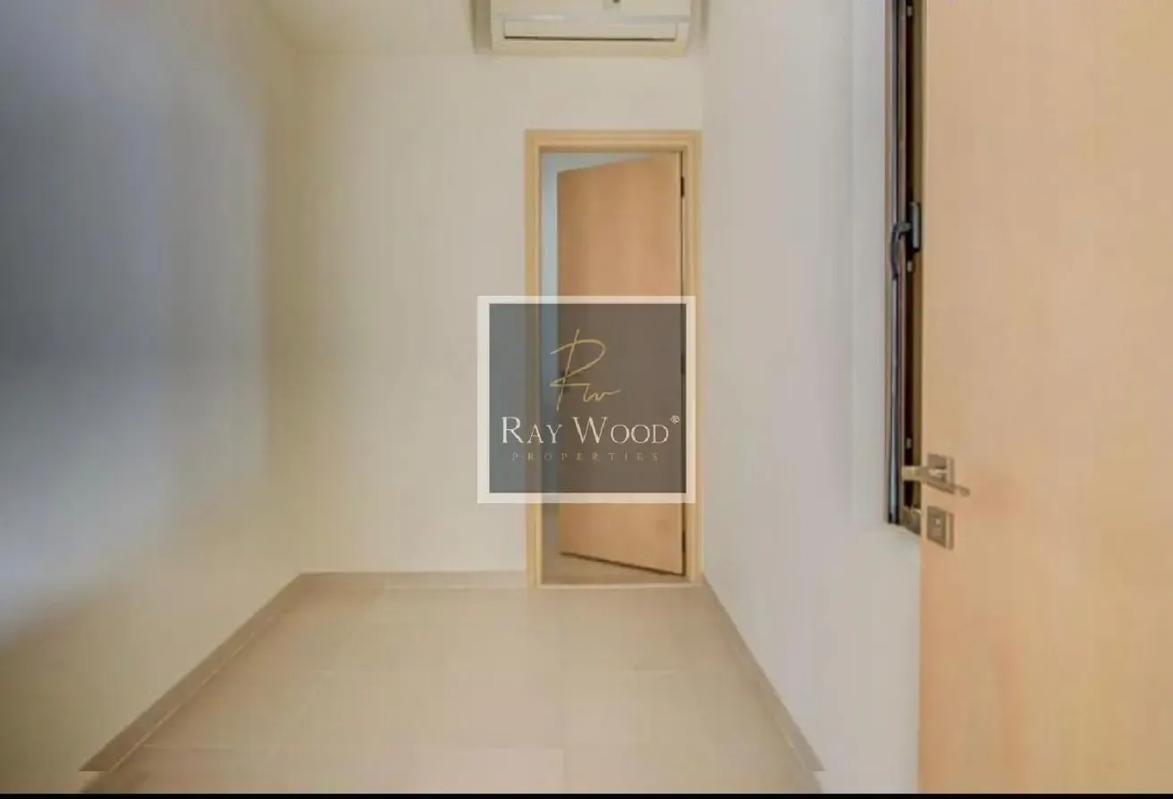 Vacant / Type G / 4Bedroom +Maids
