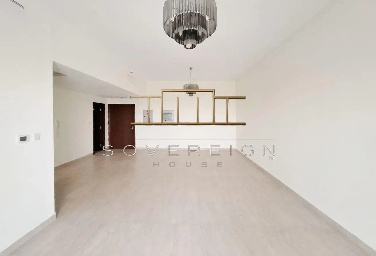 Spacious Layout | Near Metro | 2 Bed + Storage